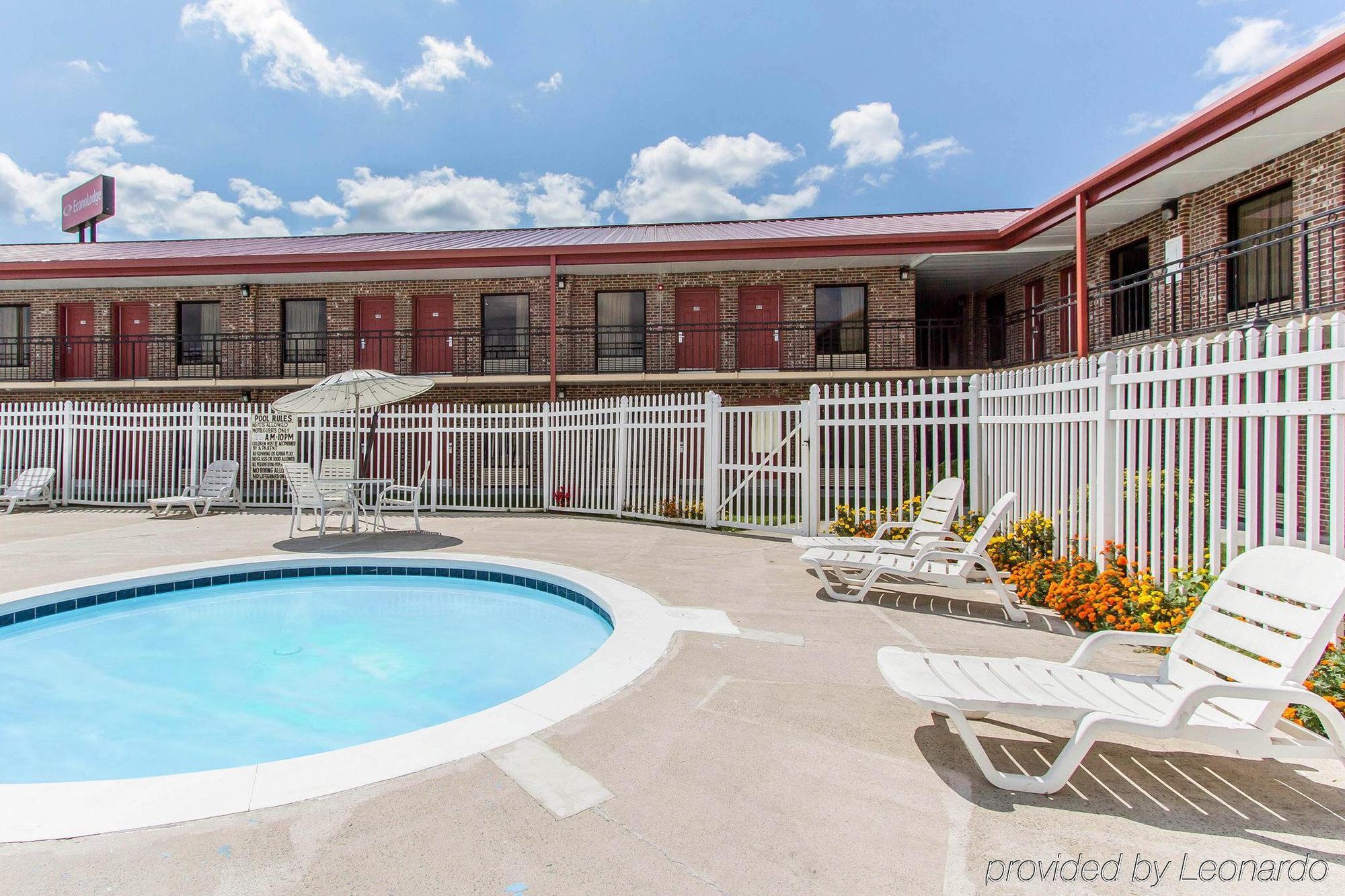 Econo Lodge Fort Payne Exterior photo